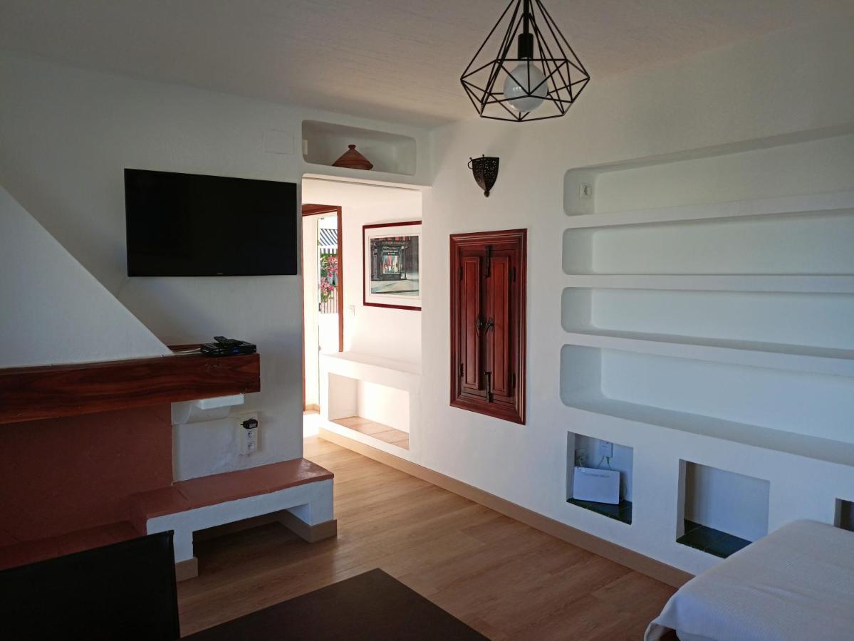 Pura Vida Apartment Торемолинос Екстериор снимка