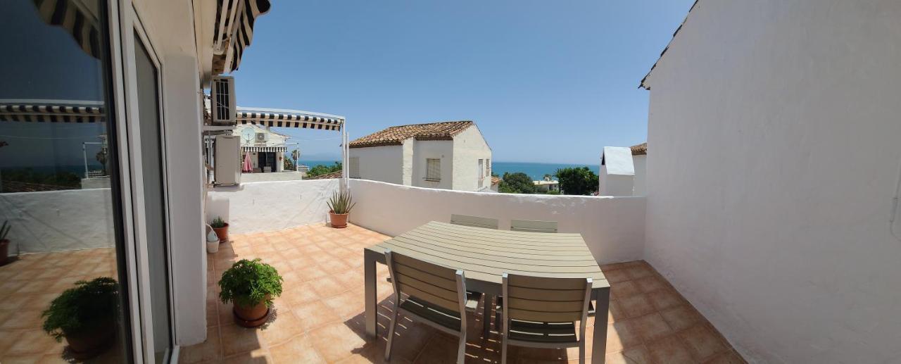 Pura Vida Apartment Торемолинос Екстериор снимка